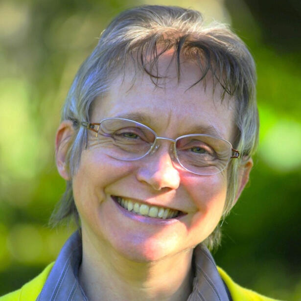 Portrait of Kitti's client, Nadege Minois.