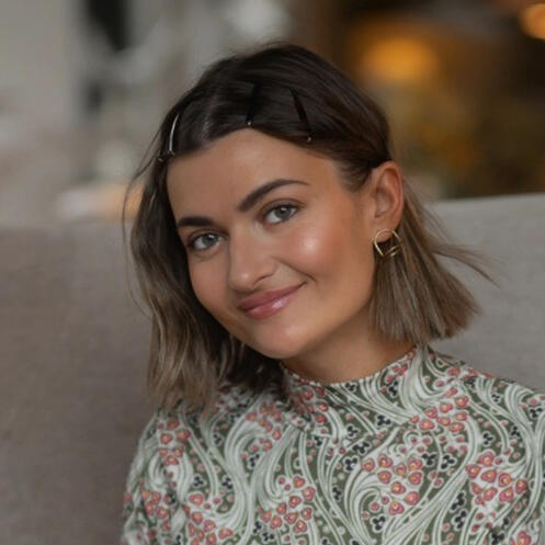 Portrait of Kitti's client, Zoe Ugne.